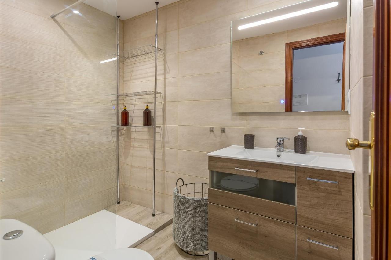 Sf Carihuela Luxury Suite Torremolinos Exterior foto