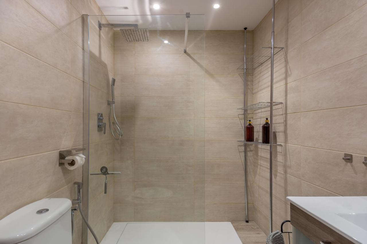 Sf Carihuela Luxury Suite Torremolinos Exterior foto